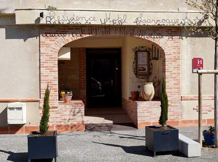 קוסאד Hotel Residence Larroque מראה חיצוני תמונה